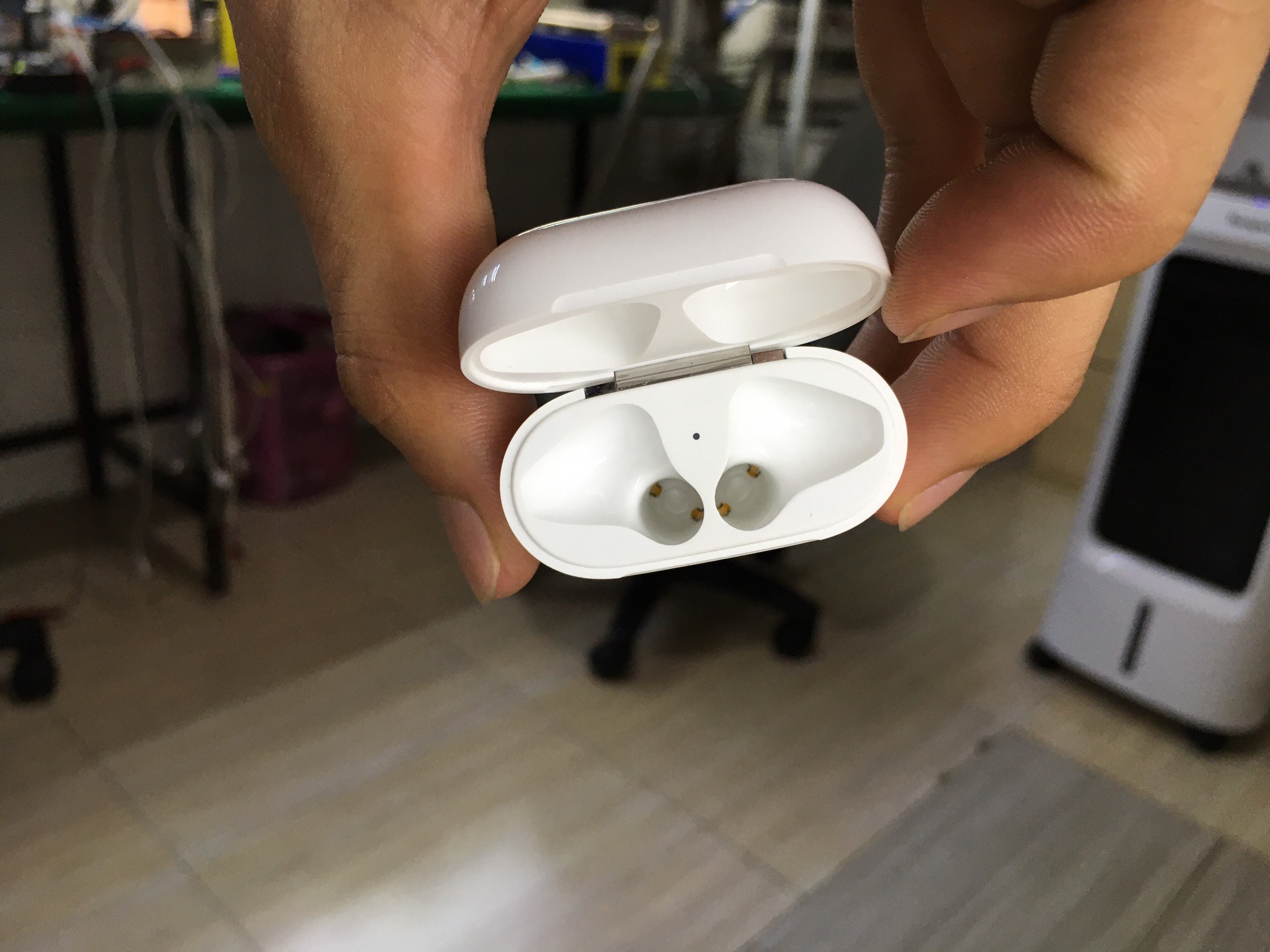 [HCM]Dock sạc cho airpod 2 bản sạc có dây