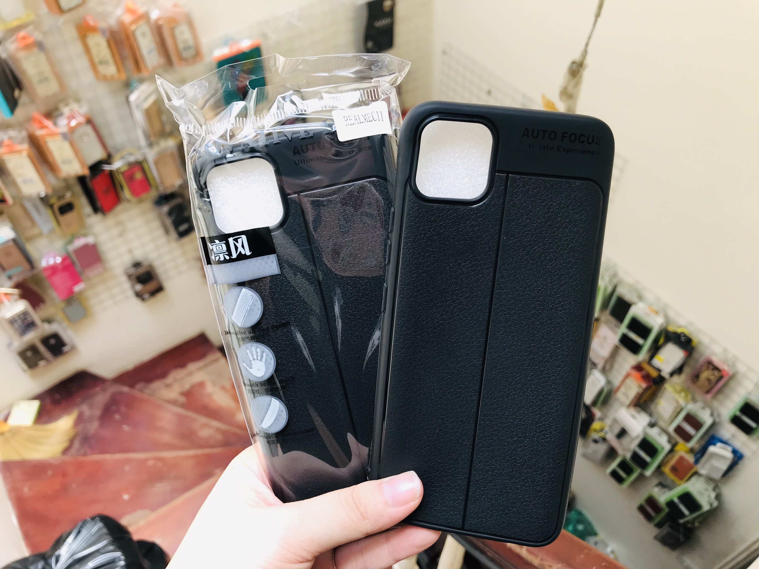 Ốp dẻo giả da đen cho REALME C11