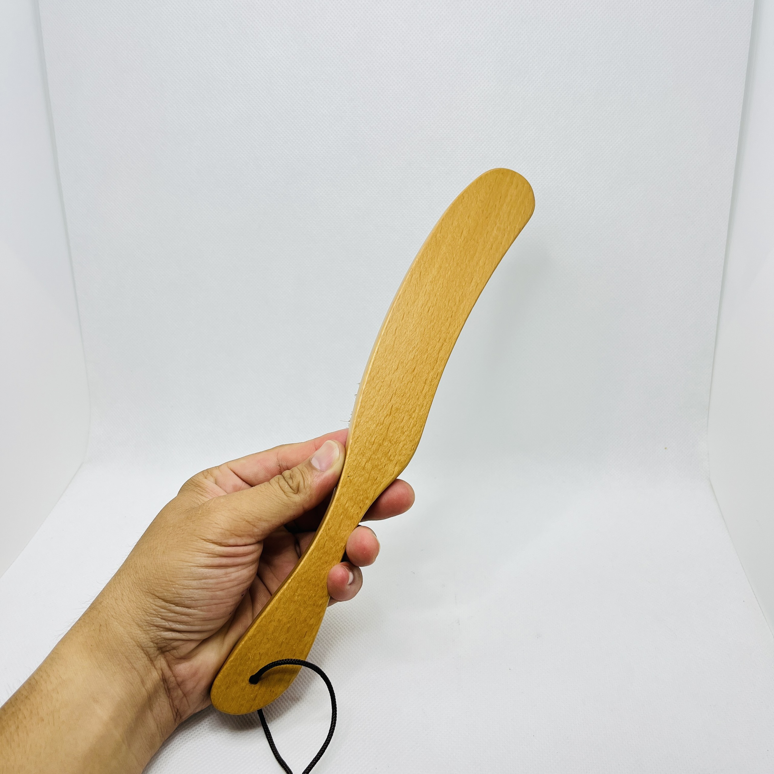Lược phủi tóc, Chổi phủi tóc cán gỗ cong lông mềm mịn cao cấp chuyên dụng