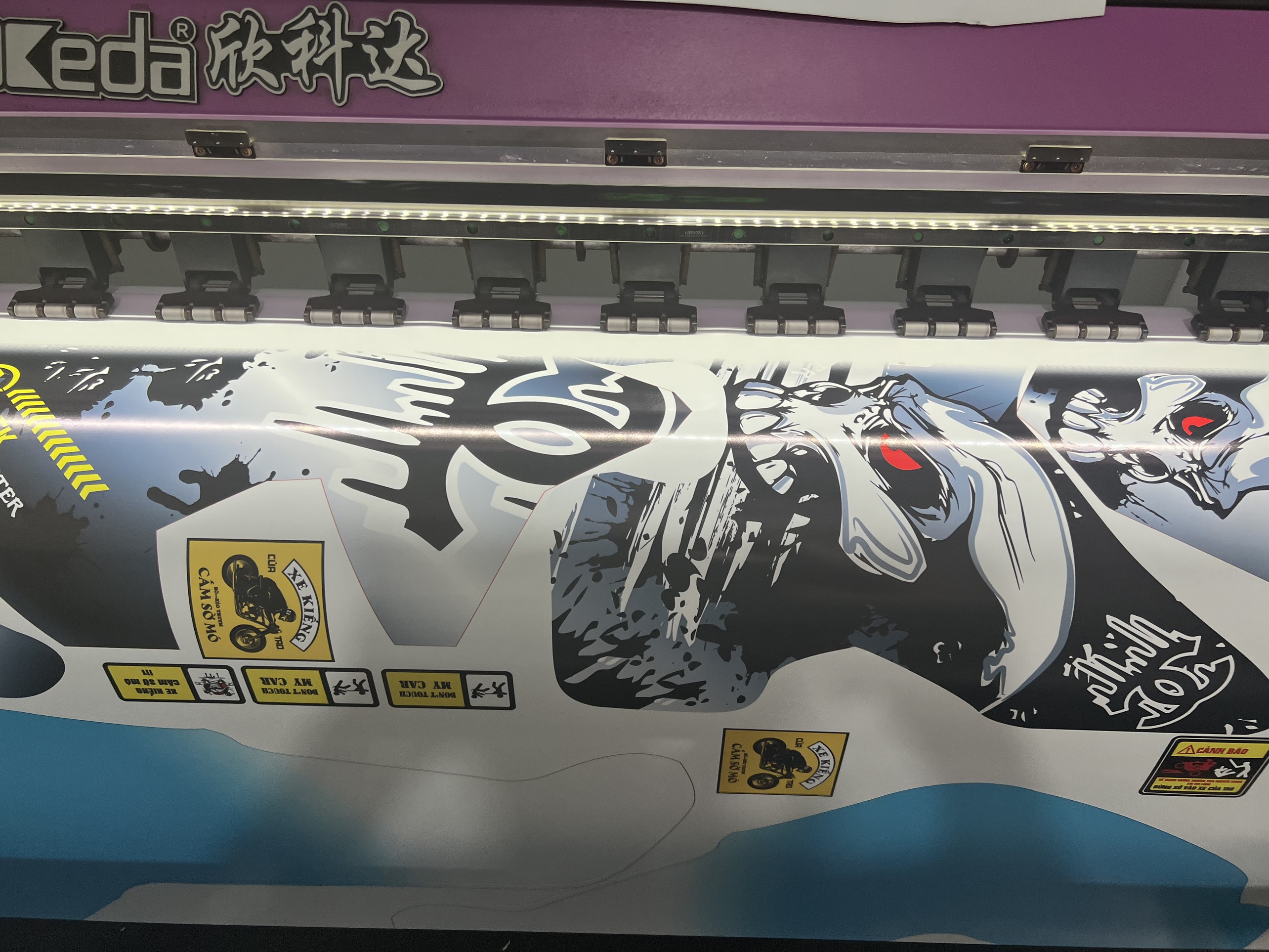 tem trùm xe điện-xe máy-decal xmen 256