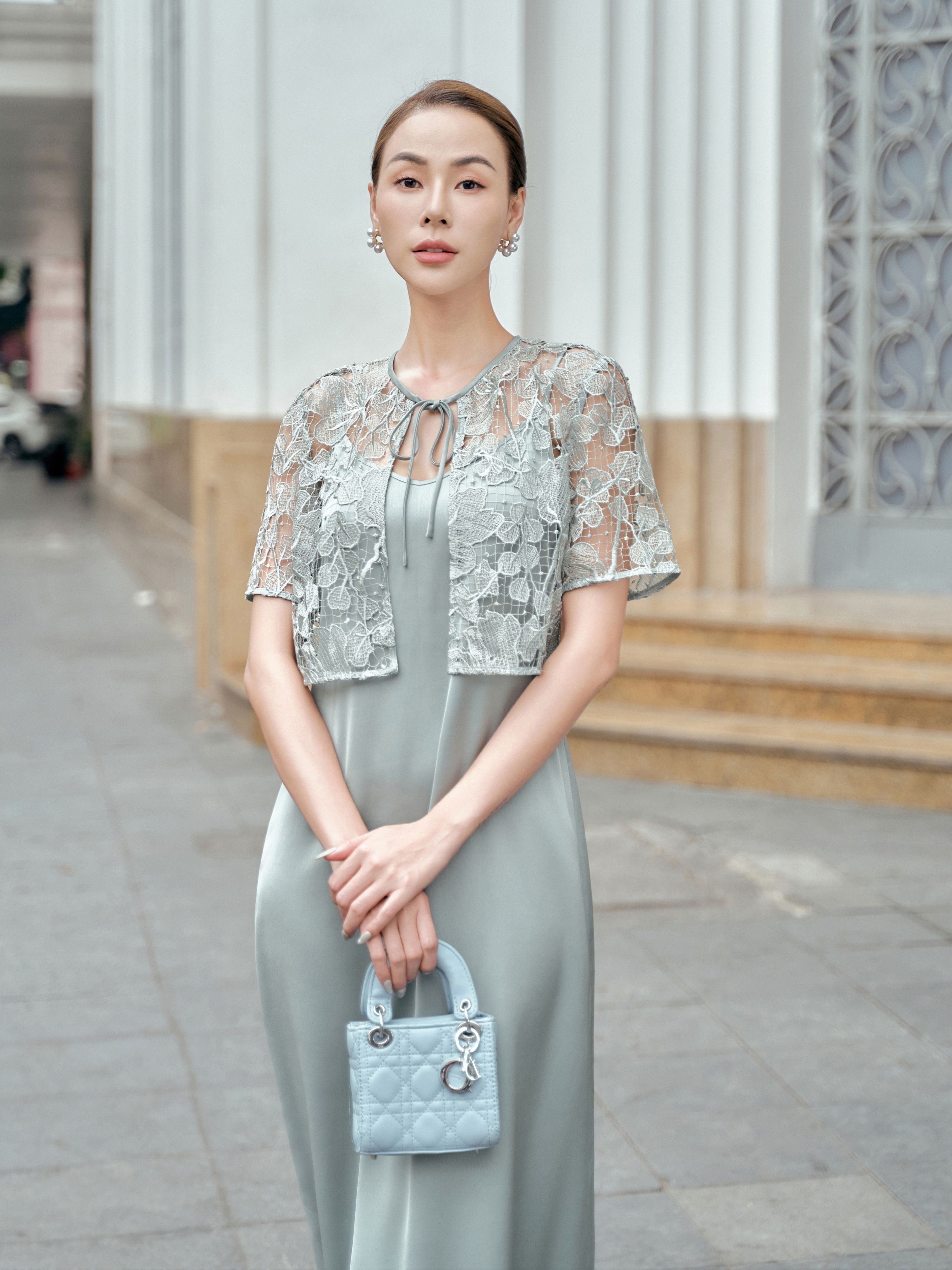 Set đầm lụa áo khoác ren Mauve Poem dress