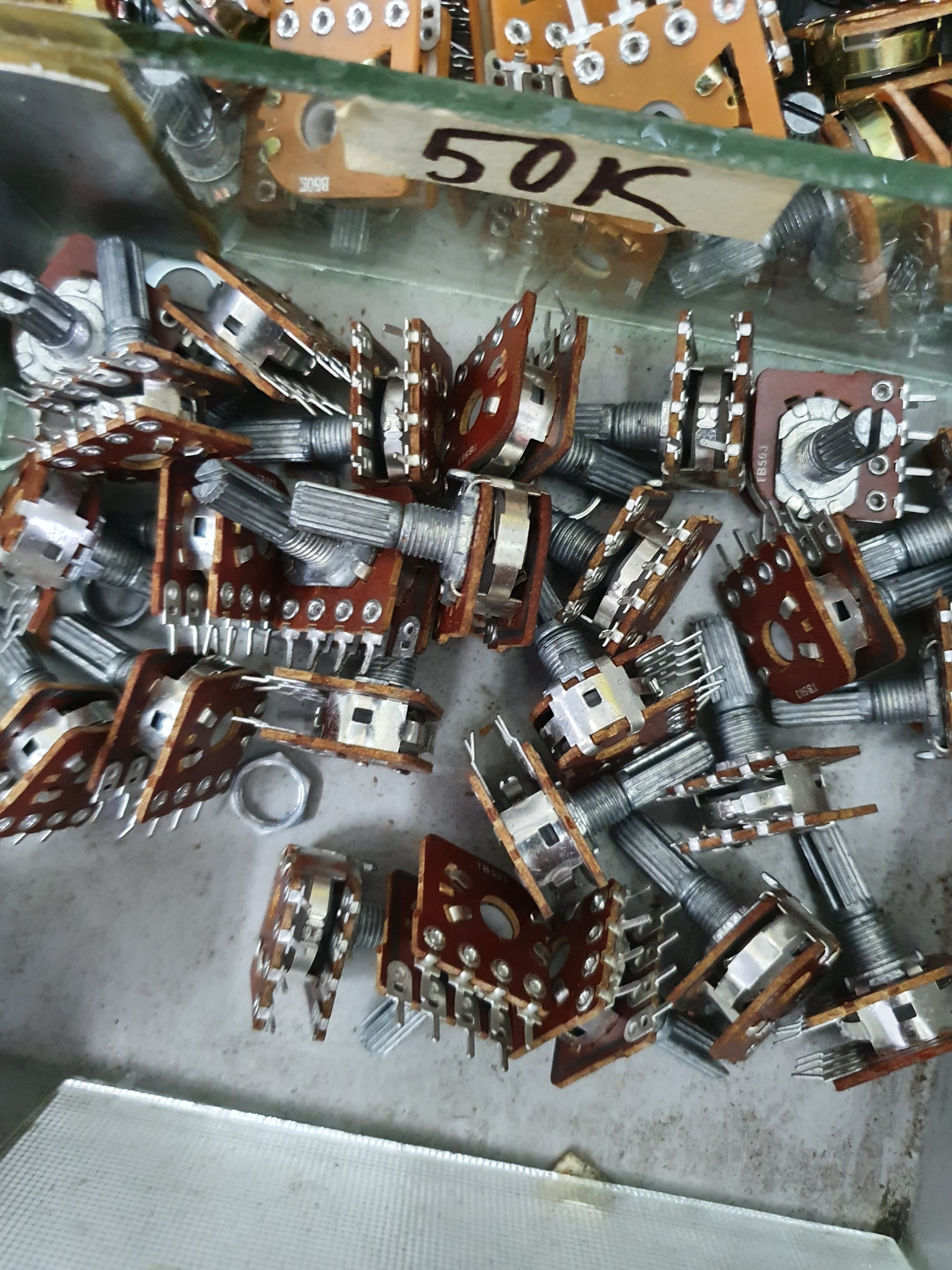 Chiêt áp 50k 8 chân 2 hàng combo 5 con