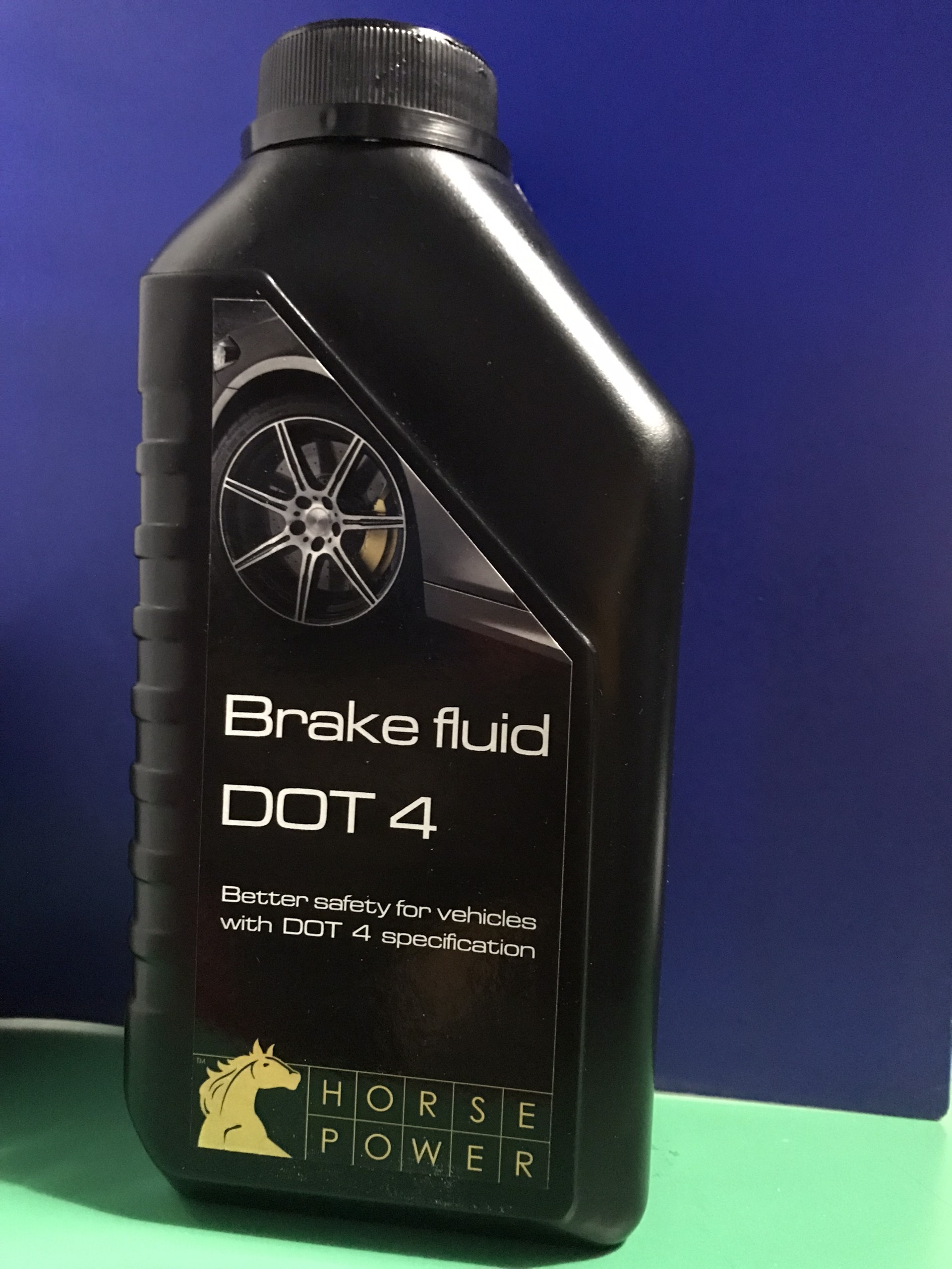 Dầu thắng Brake fluid DOT 4