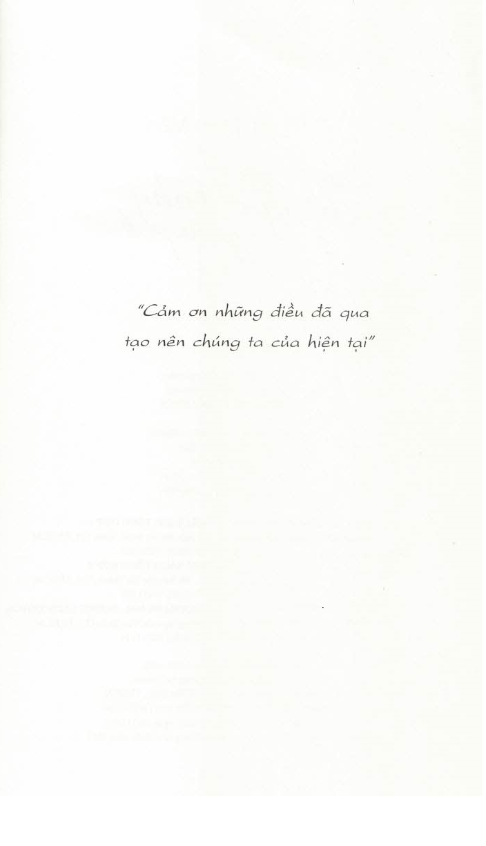 Có những ngày chông chênh giữa phố (Tản văn)