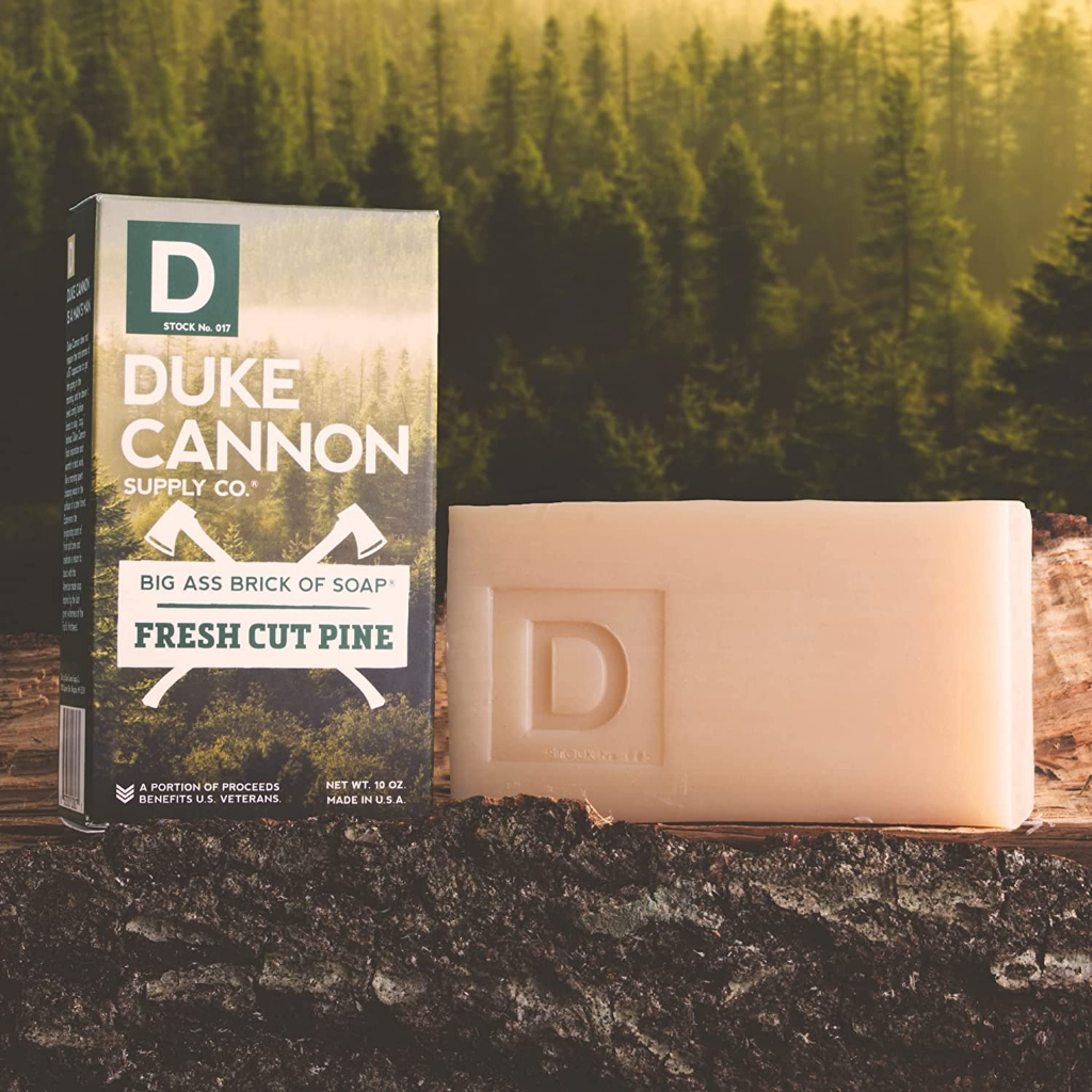 Xà Bông Cục Duke Cannon Fresh Cut Pine 283Gr