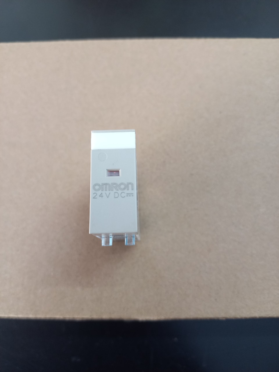 Rờ le Omron G2R-1-S DC24