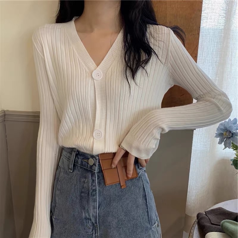 MS098 Áo len cardigan cổ tim cài cúc