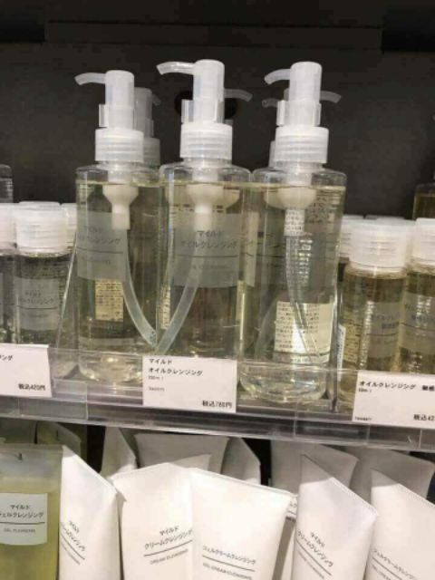 [Nhập RAISINGSTAR18, giảm 30k cho đơn 99k]DẦU TẨY TRANG MUJI NHẬT 200ML.