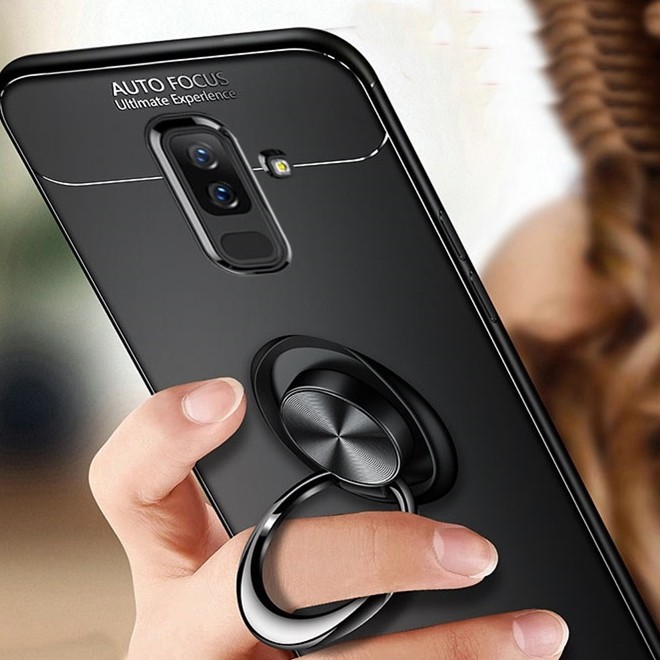 Ốp Lưng Auto Focus Samsung J8/ A6+ Cao Su Bracket Iring (Đen)