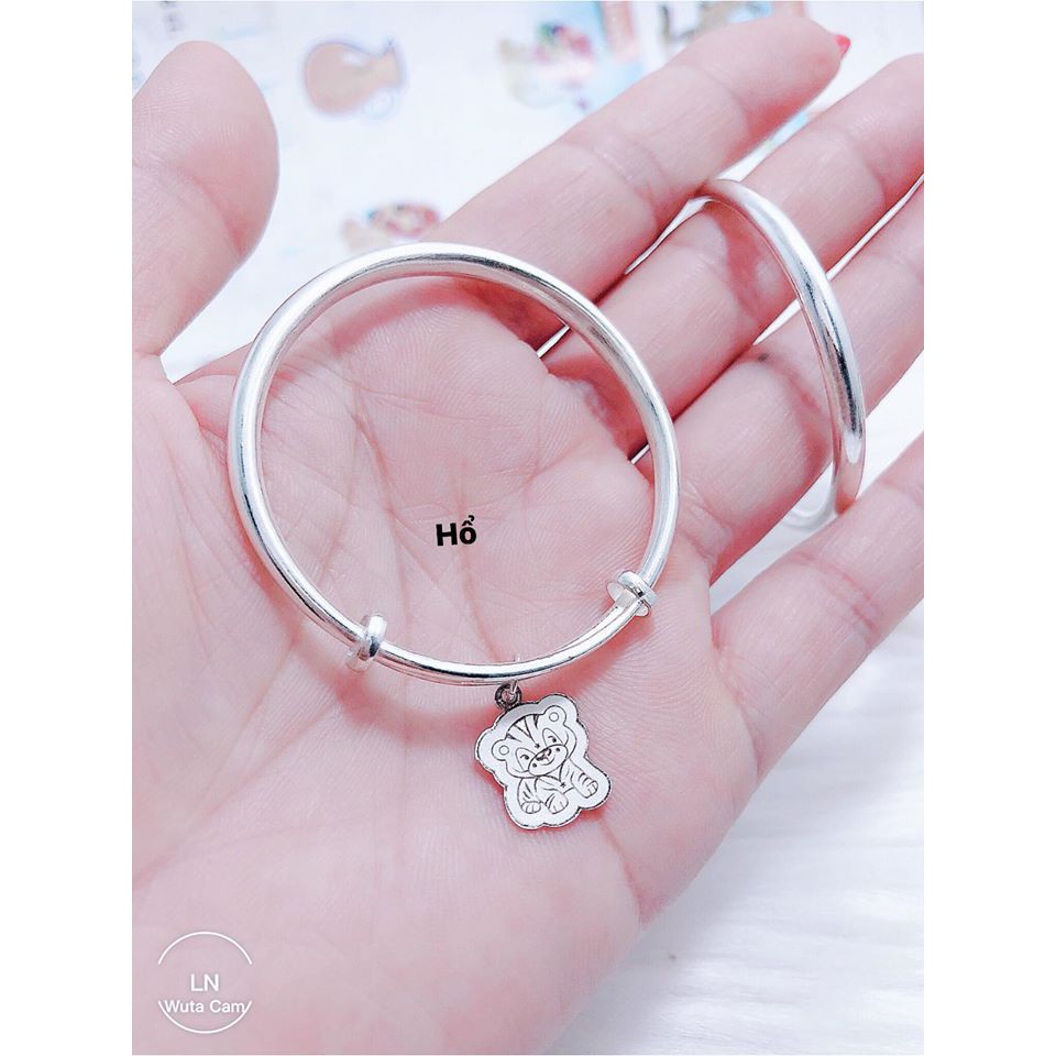VÒNG TAY TRÒN BẠC TA CHO BÉ TREO CON GIÁP