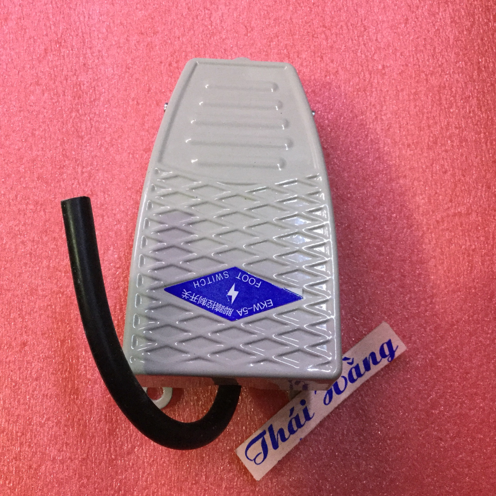 Bàn đạp máy may nhựa EKW-5 A