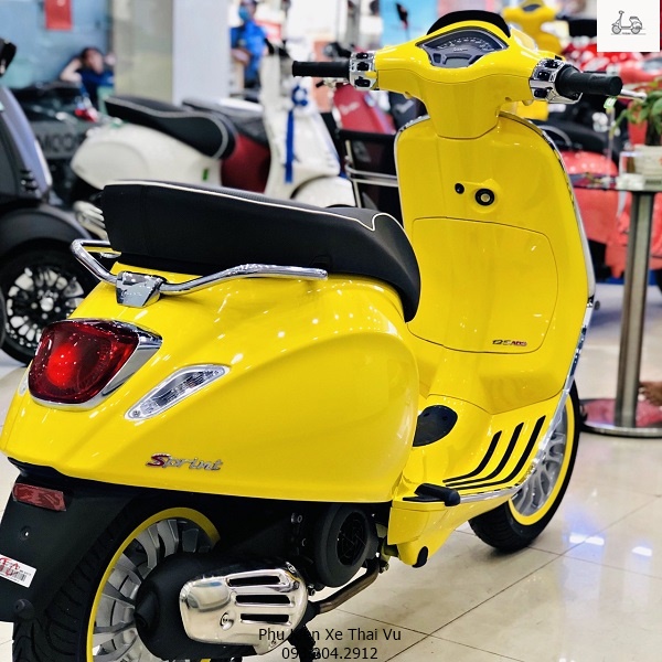 Baga Tay Xách Zin Vespa Sprint
