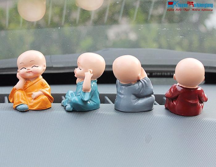 [Sắp hết, xả kho] Bộ 4 Chú Tiểu Để Xe Hơi Cầu An, Thích hợp làm quà tặng