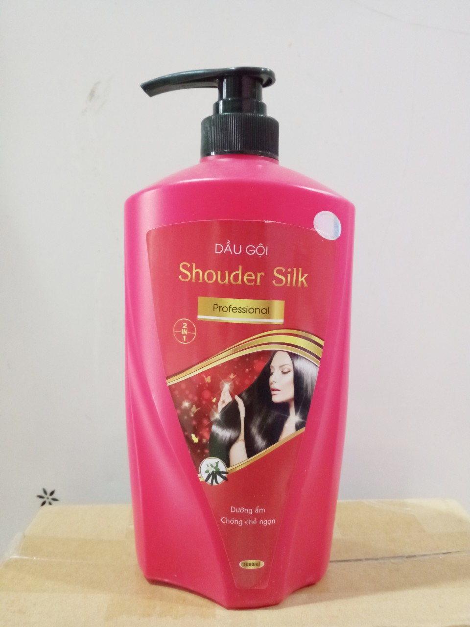 Dầu gội Shouder Silk bồ kết 3in1 1000ml chai đỏ mềm mượt sạch gàu