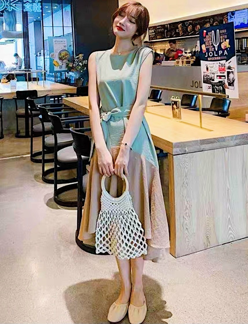 Đầm maxi đi biển mint đuôi cá phối kem