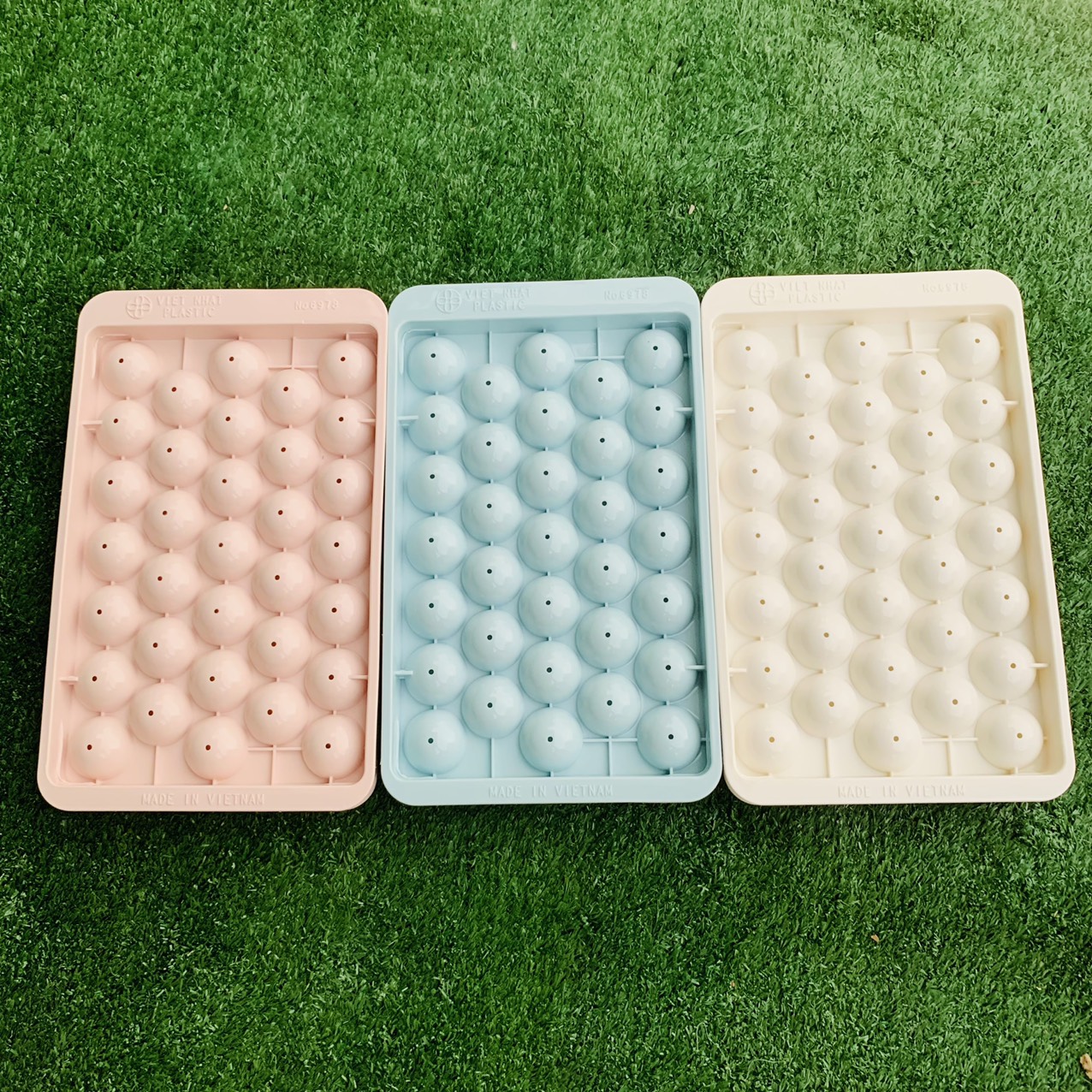 KHAY LÀM ĐÁ VIÊN TRÒN VỈ 33 VIÊN
