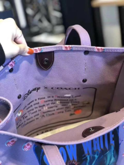 Túi Coach Tote Bố Auth, Style ngầu chất