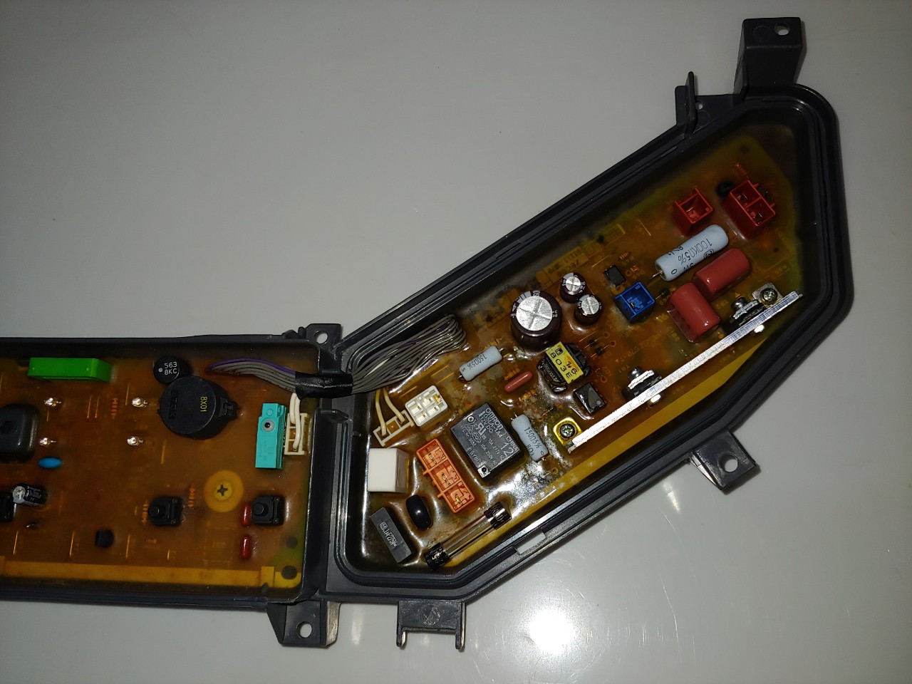 boar máy giặt Panassonic lồng đứng NA - F60B1