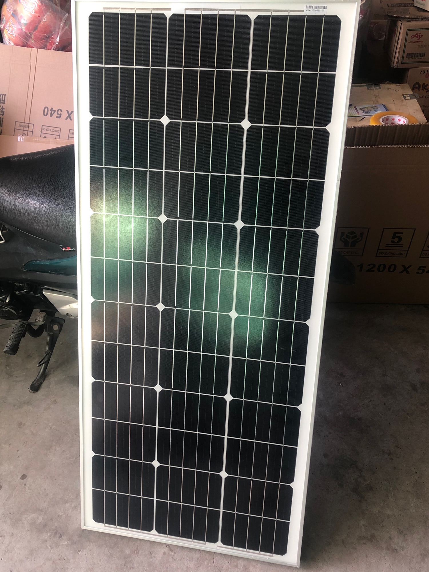 2 Tấm pin mặt trời 100w mono