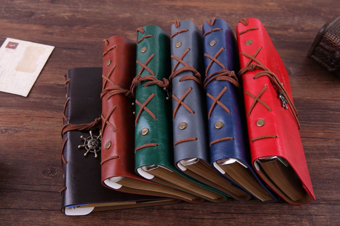 Sổ còng bìa da vintage