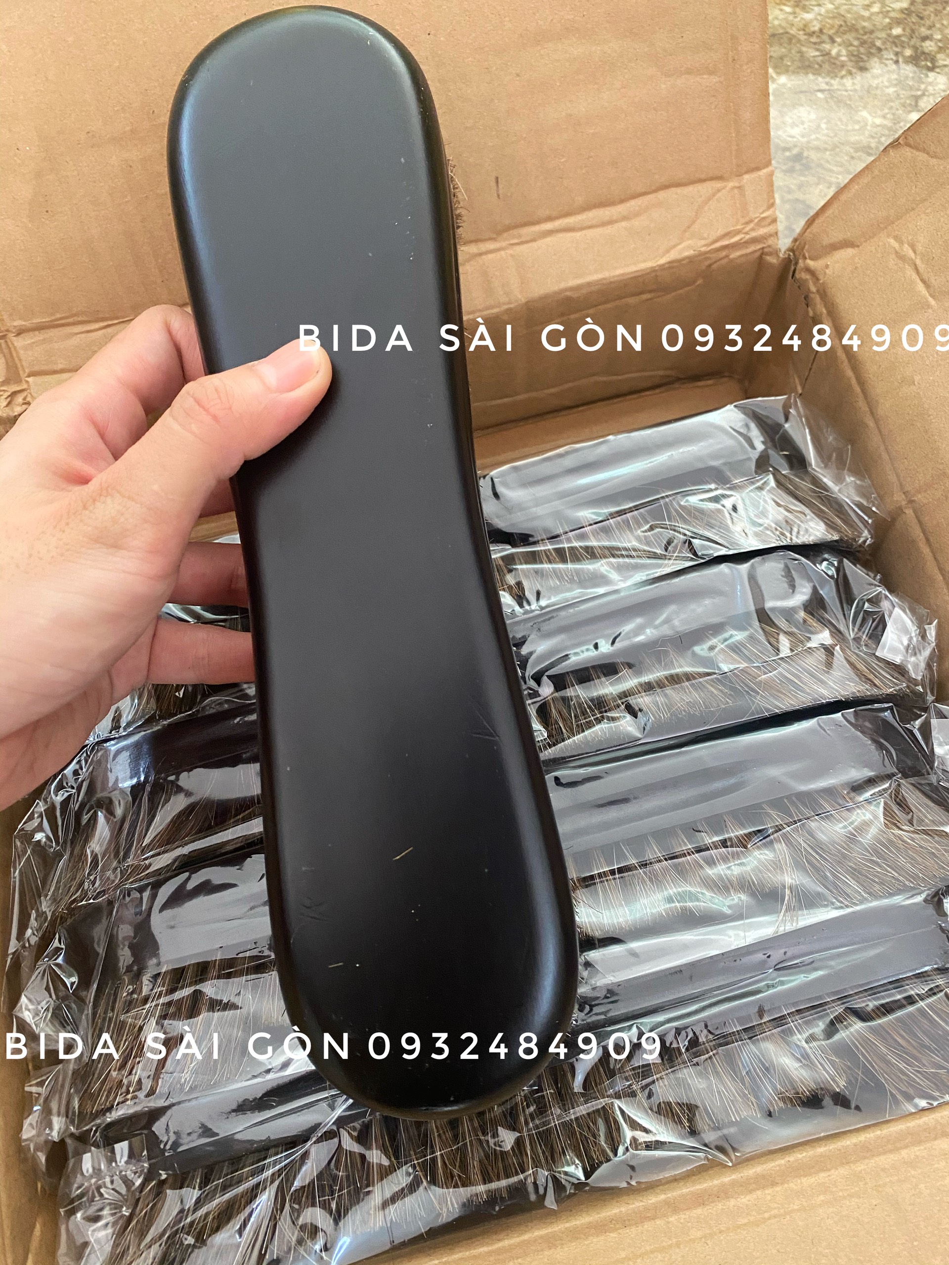 Chổi quét bàn bida lông ngựa