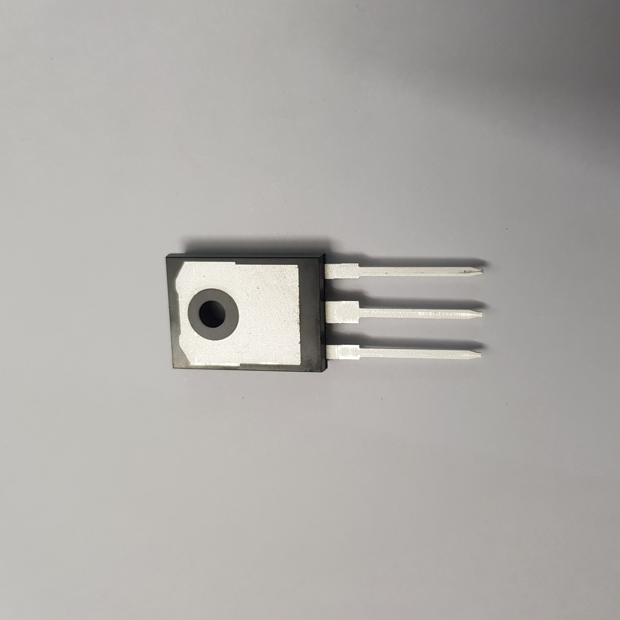 IGBT 40N65
