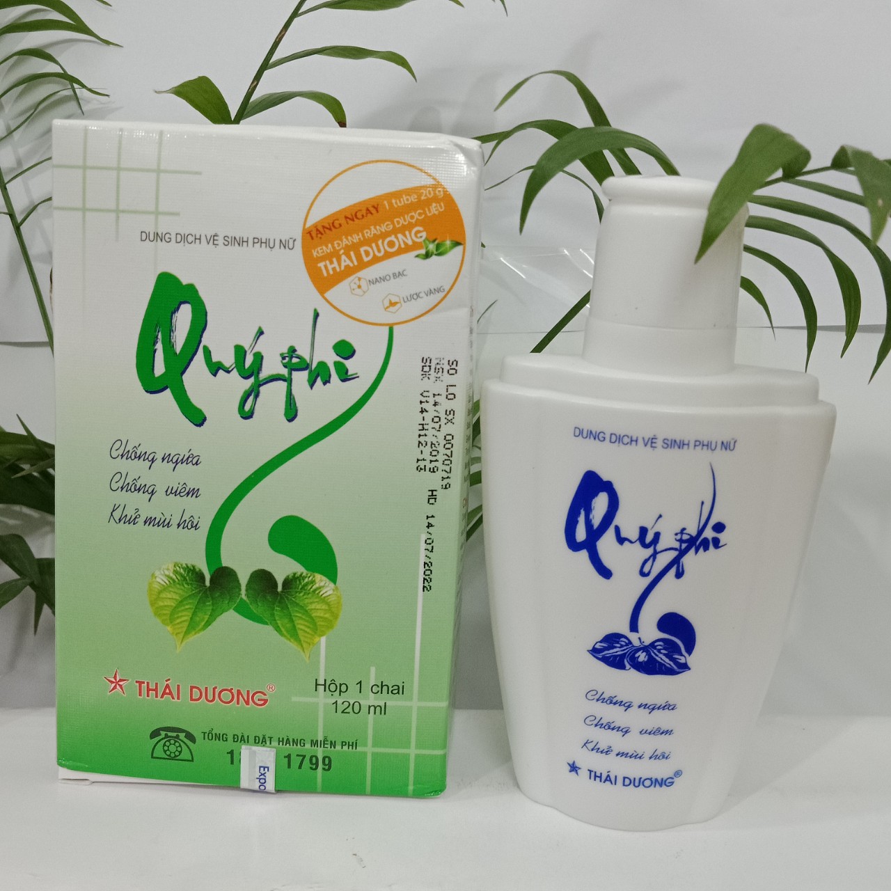 Dung Dịch Vệ Sinh Phụ Nữ Quý Phi -  Xanh (120ml)