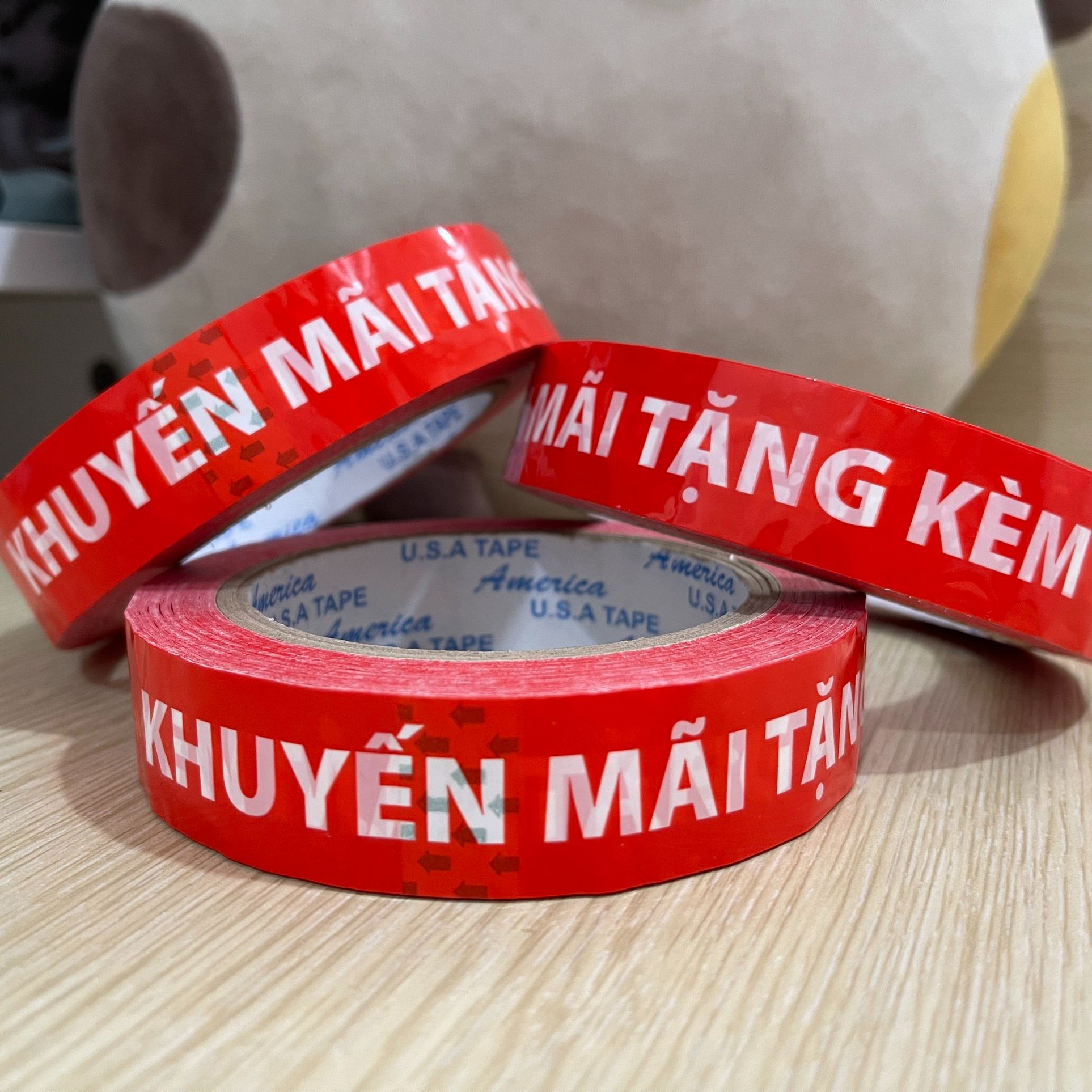 Băng dính in chữ – Bí quyết nâng tầm thương hiệu và đột phá trong chiến dịch marketing