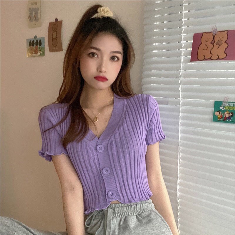 Áo kiểu croptop ngắn tay gài nút thun gân