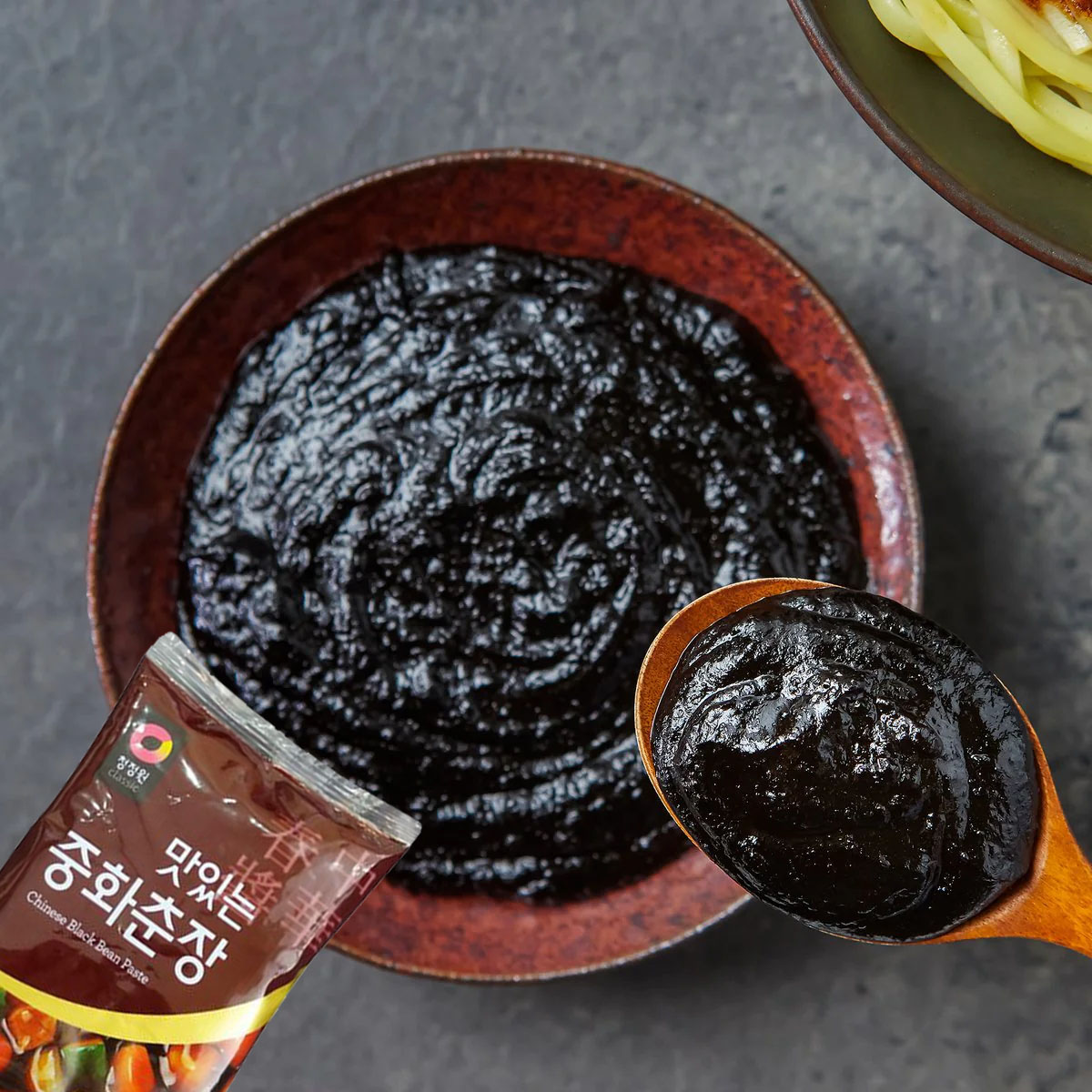 Sốt Tương Đen Hàn Quốc 500Gr