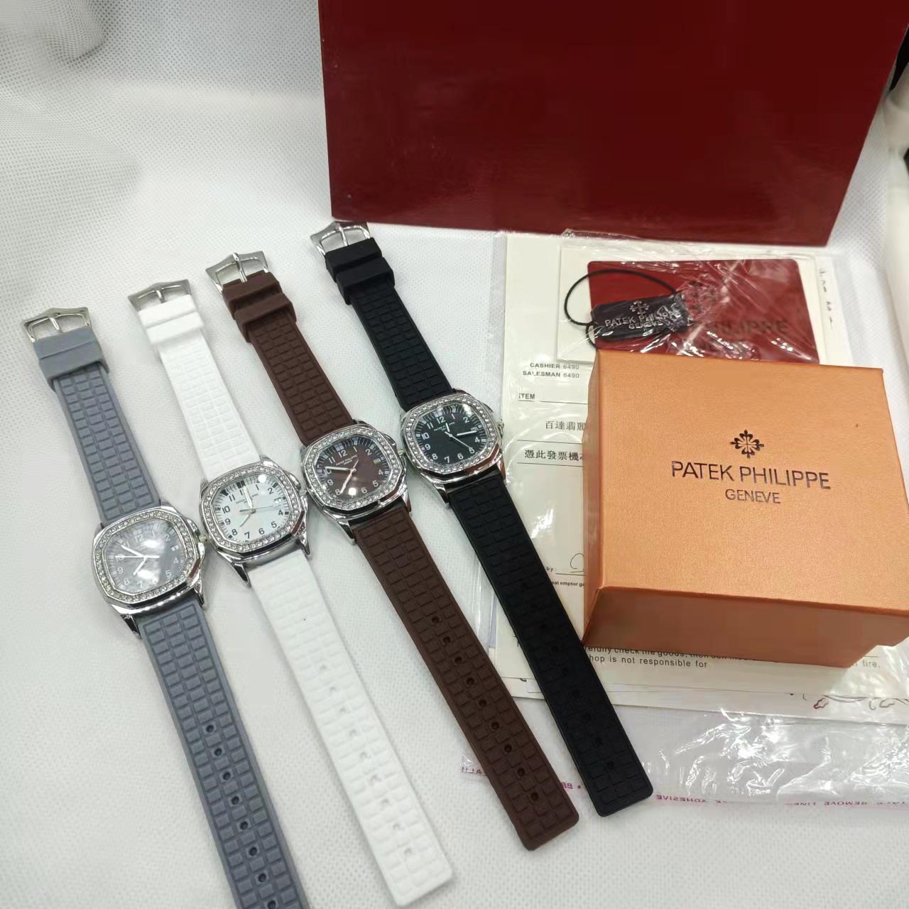 [Hot] Đồng Hồ Nữ Patek Philippe Aquanaut Diamond - Case 35mm