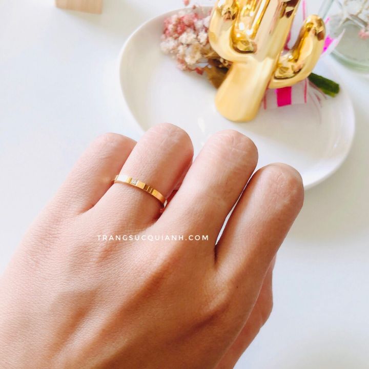 NHẪN TITAN ĐÍNH ĐÁ CHÌM SANG TRỌNG