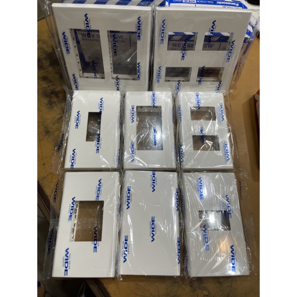 Hộp (combo 10 cái) các mặt hạt ổ cắm panasonic Wide