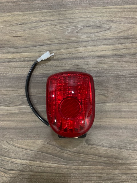 Đèn hậu Cub 81 đời mới