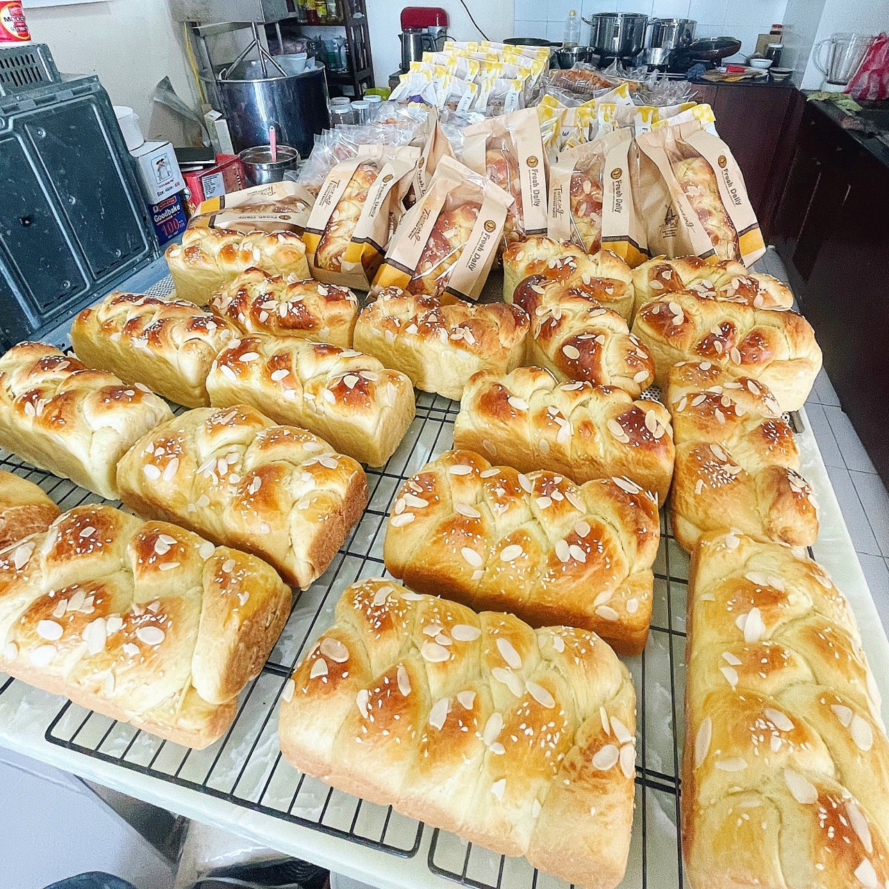 Bột Mì Làm Bánh Ngọc Lan 1Kg