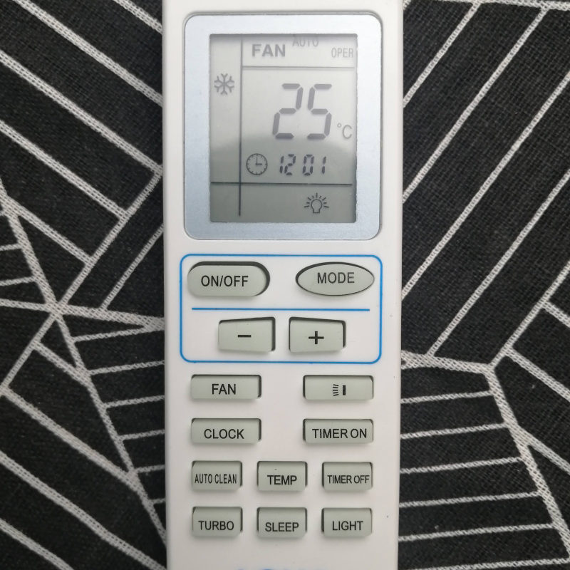 Điều Khiển điều h&ograve;a AQUA 2 chiều trắng vu&ocirc;ng