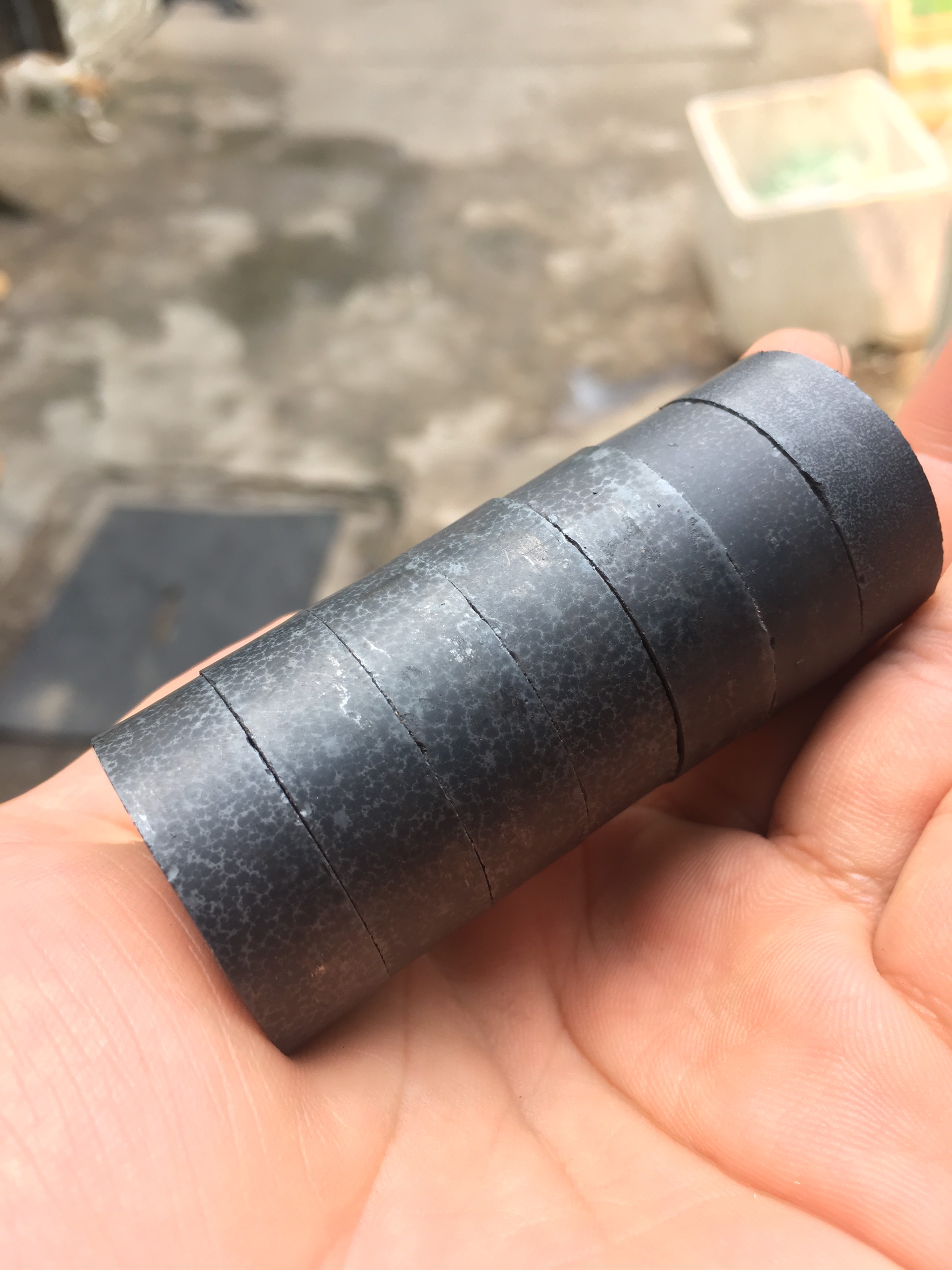 [HCM]Nam Châm Đen Ferrite Ø 30x10mm – Bộ 3 Viên