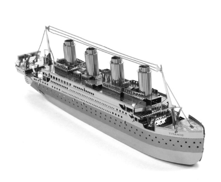 Mô hình thép tàu Titanic-Mô hình lắp ráp