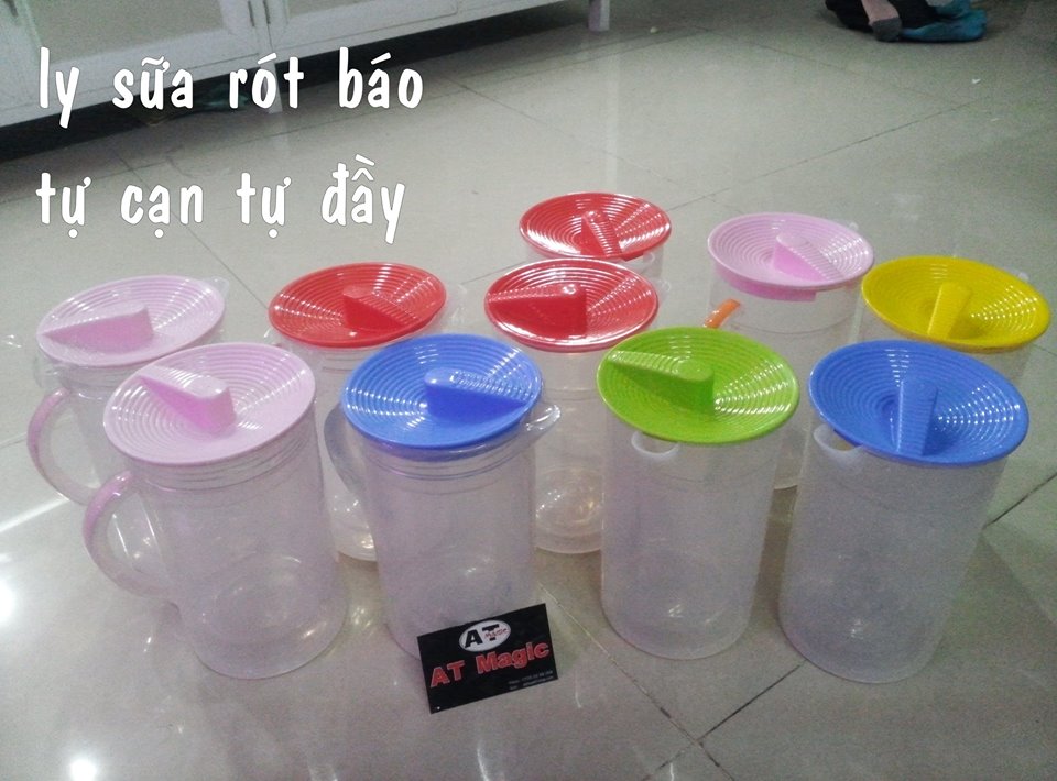 [HCM]dụng cụ ảo thuật ly sữa tự cạn tự đầy