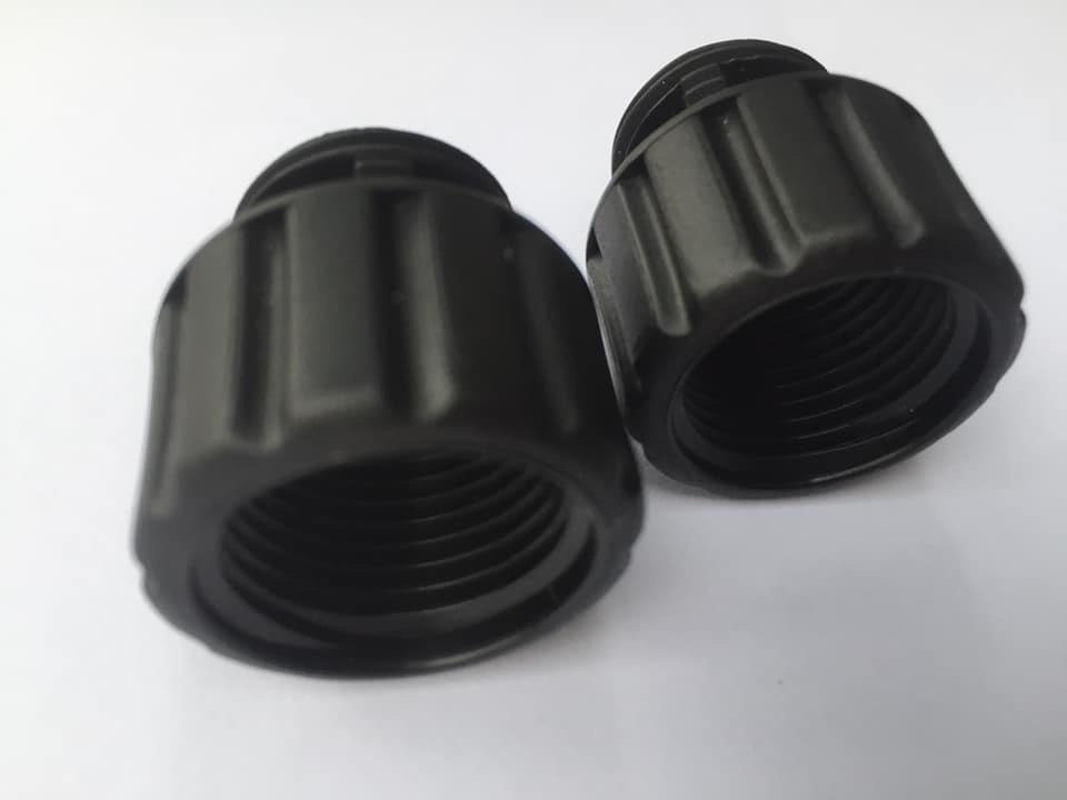 2 chiếc lơ 21 bằng nhựa cao cấp