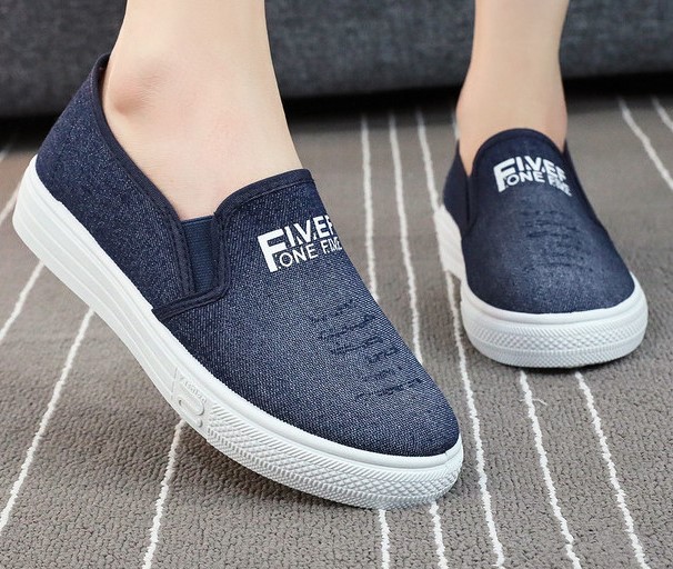 Giày lười vải jean đế cao su mềm cao 2p