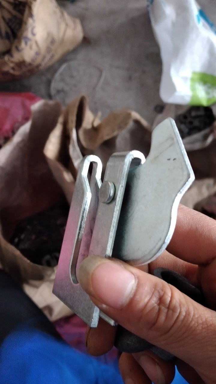 10 BỘ KHÓA VÀ CHỐT CỬA CHUỒNG