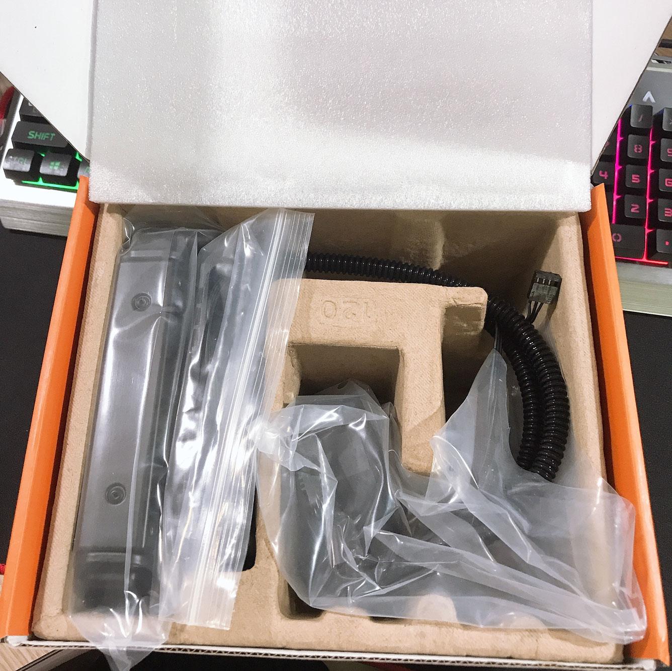 Tản nhiệt nước cho CPU Polarflow 120