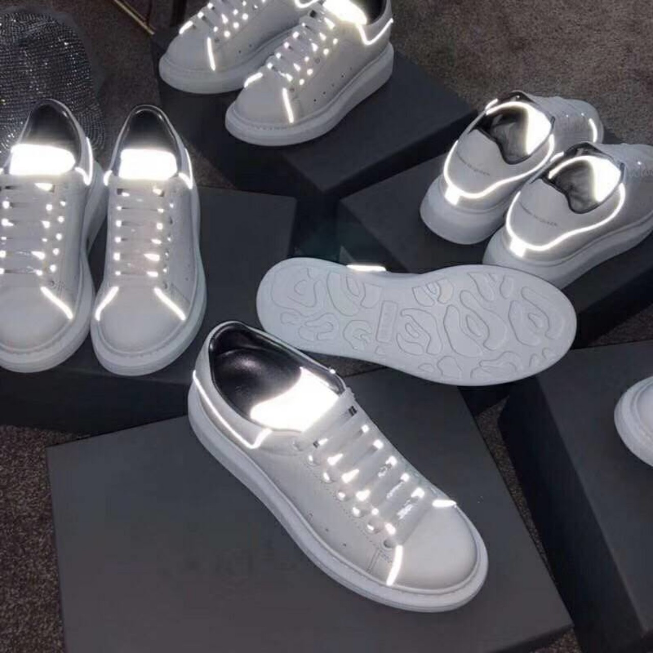 GIÀY SNEAKER_MC QUEEN Phản Quang SIÊU HÓT 2020