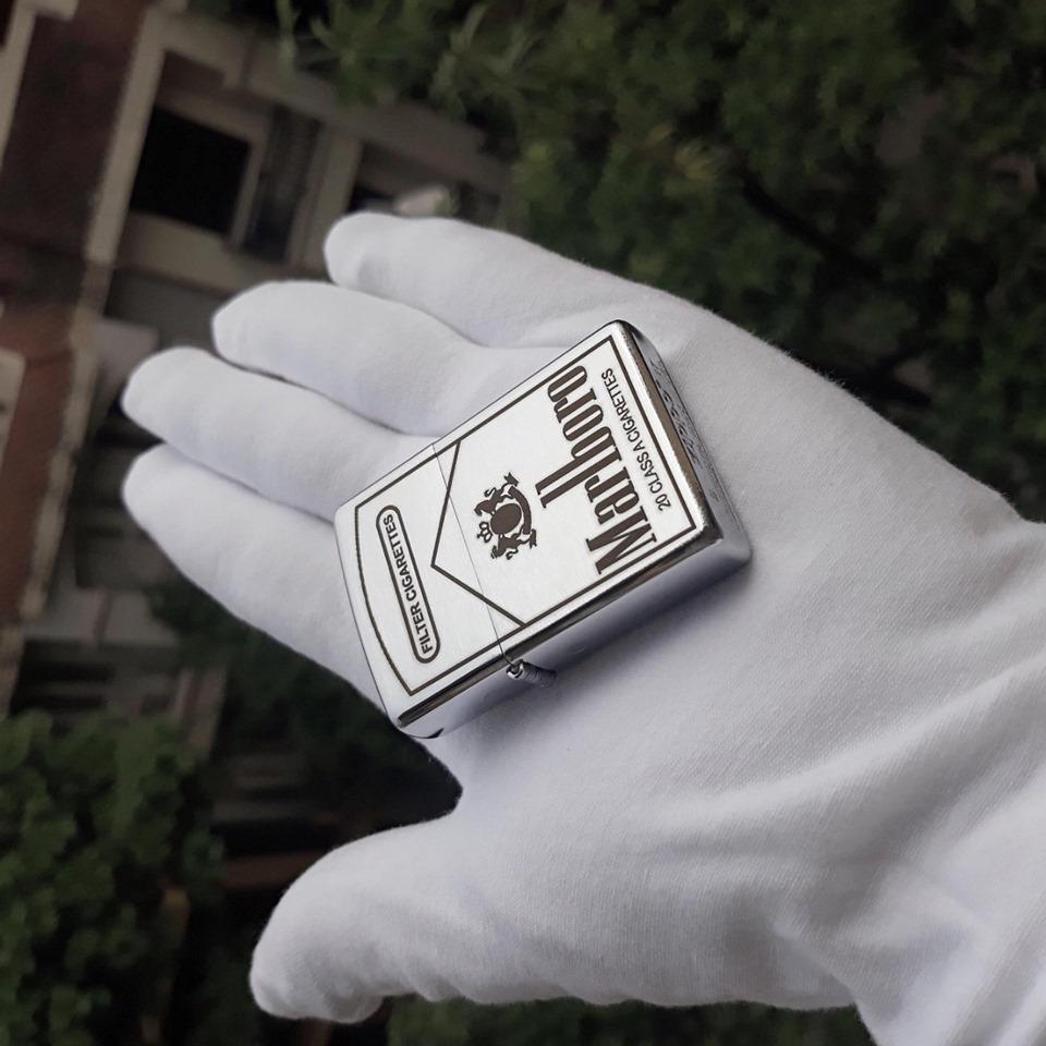 [HCM]Bật Lửa Zippo USA Khắc Logo Malboro - Tặng Xăng Đá
