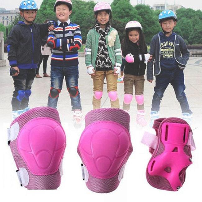Bộ bảo vệ tay chân cho bé chơi thể thao (Đỏ)
