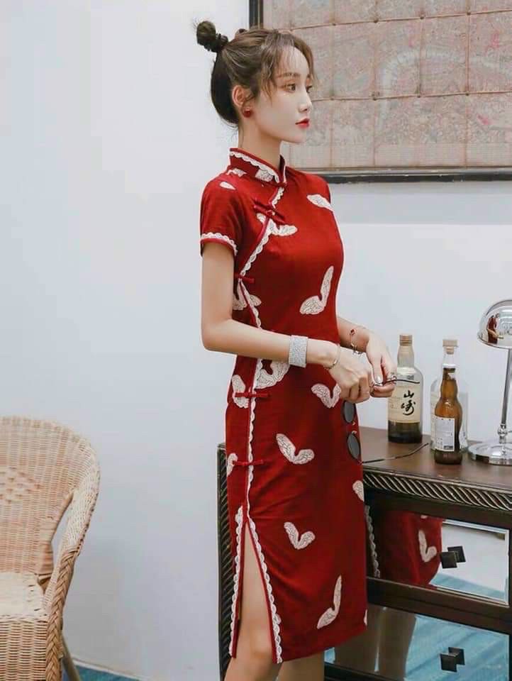 Đầm sườn xám dáng ngắn xinh đẹp