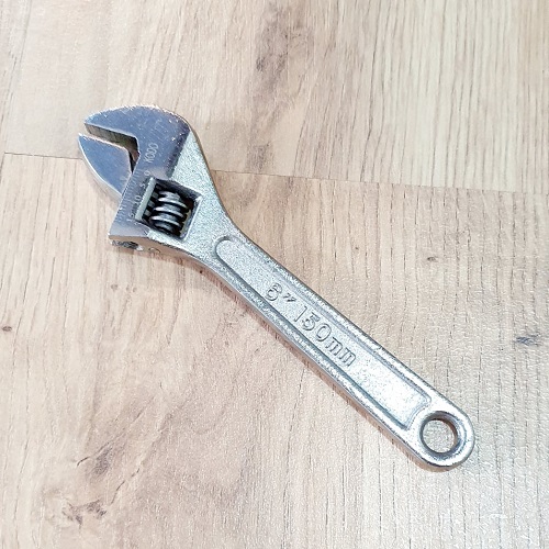 Mỏ lết thép si mờ size 6 inch chống gỉ sét hàm rắn chắc khó gãy cong độ bền cực đại