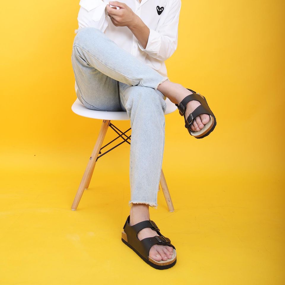 Giày Sandal Đế trấu Unisex 2 khóa da pu đen