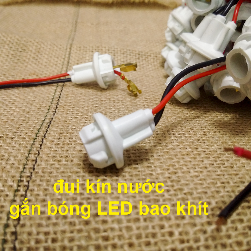 2 Chui đèn chân T10 kín nước loại tốt